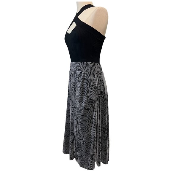 Long black and gray devore velvet skirt - Picture 3 of 7